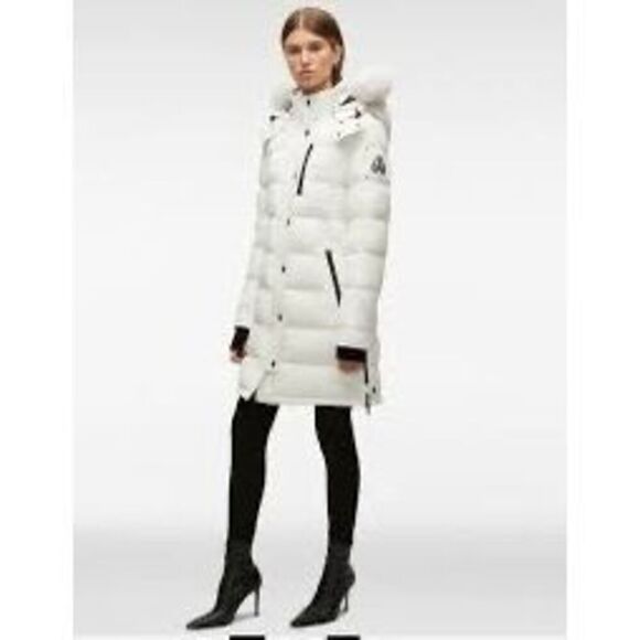 Moose Knuckles Women's White Down Puffer Snow Winter Jacket Size Small NWOT - Picture 2 of 16
